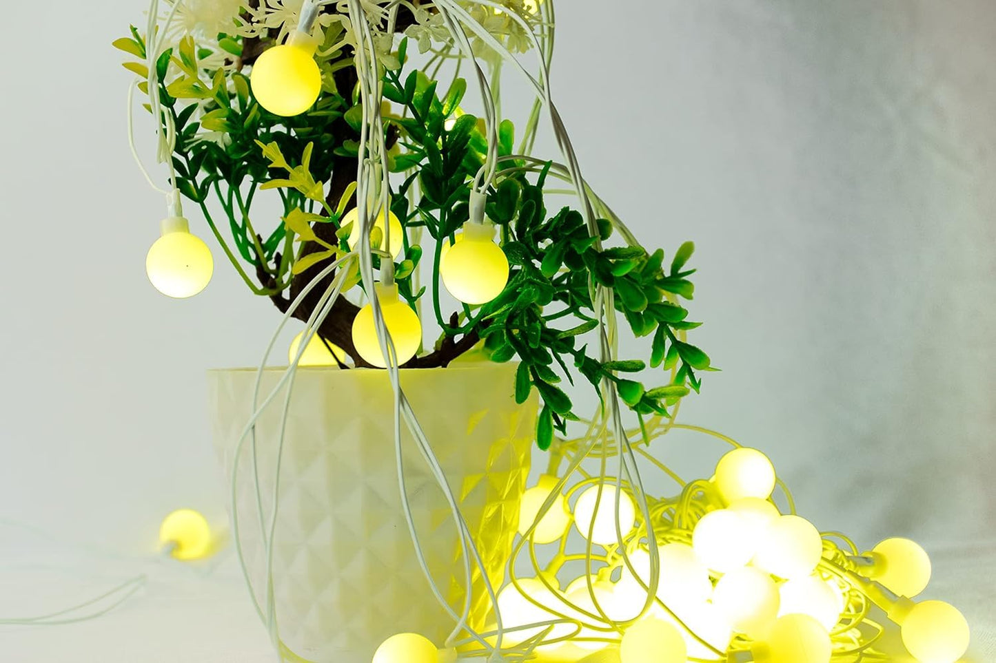 Lexton Milky Ball LED String Lights – 16 Bulbs, Warm White