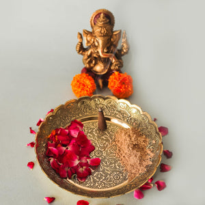 
                  
                    Klassic Brass Puja Thali/Bhog Thali with Flower Embossed Design for Mandir Home & Temple Decoration & Gifting (Gold, 6.5 Inch Diameter), 1 Pcs
                  
                
