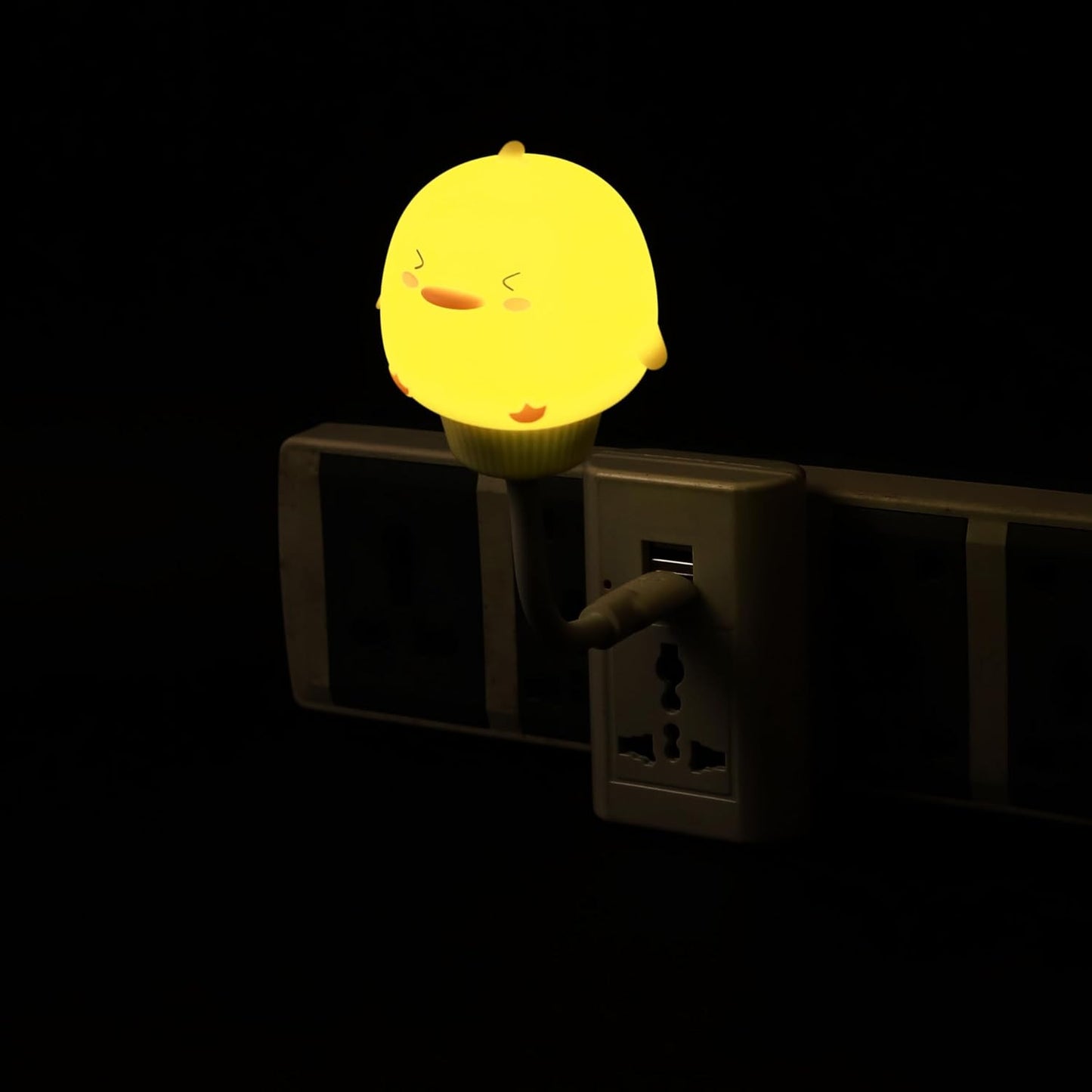 Lexton Cute Duck LED Night Light | USB Plug-in Kids Lamp