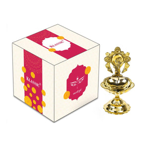 
                  
                    Klassic Golden Toned Brass Shankh Chakra Aarti Diya Brass, Pooja Lamp | Best for Pooja Purposes, Diwali Festival Temple Decoration (Pack of 1, Gold)
                  
                
