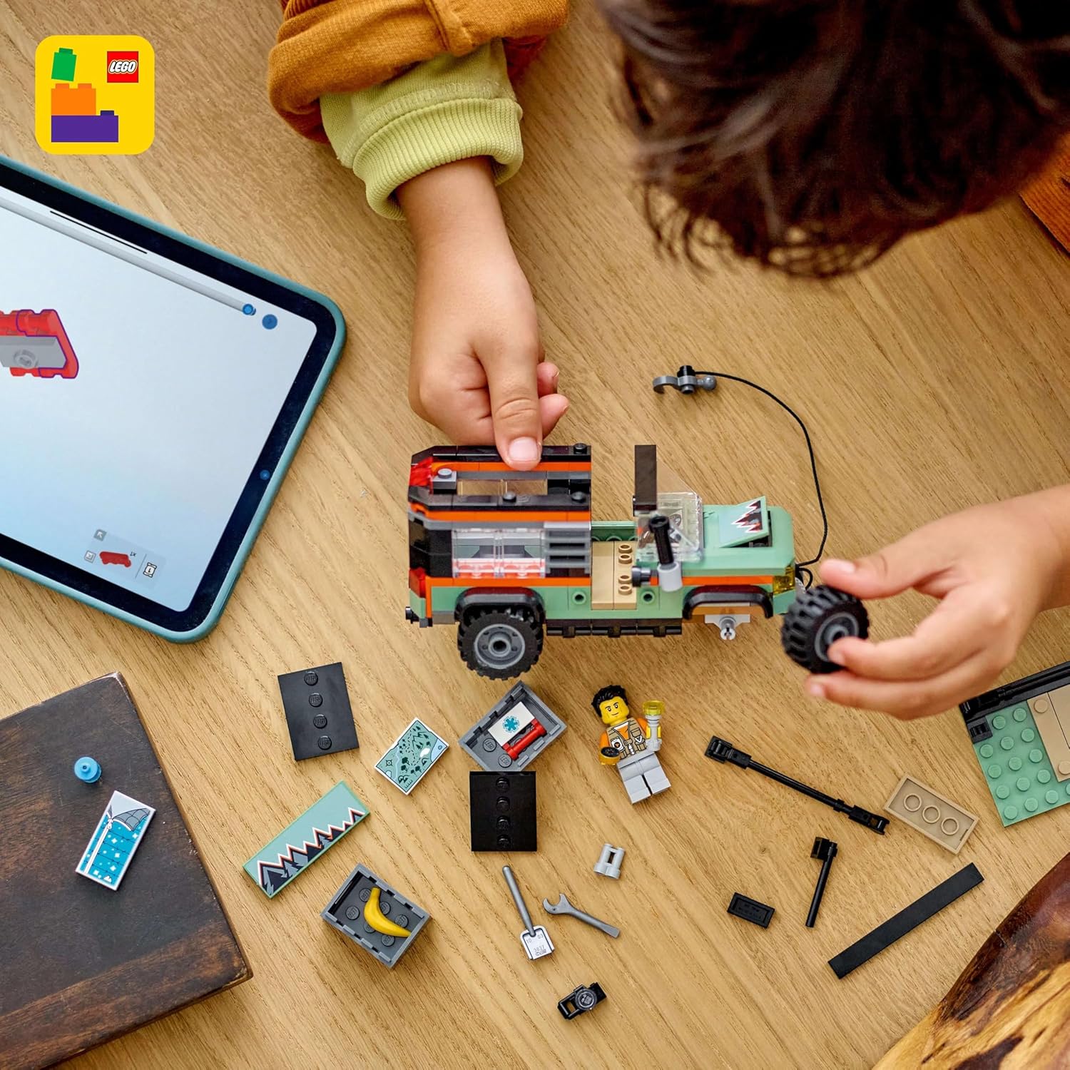 LEGO CITY OFF-ROAD 4X4 MOUNTAIN TRUCK ADVENTURE TOY 60447 1.00 PACK (Box Condition Damaged, Product Fine) iCraft by Eagle