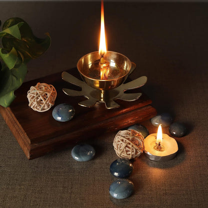 Klassic Lotus Petal Akhand Diya – Medium, Golden
