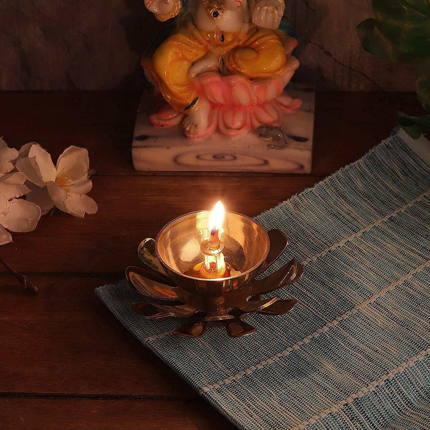 Klassic Two-Layer Lotus Petal Akhand Diya – Medium, Golden