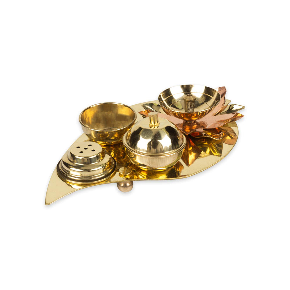 iCraft Brass Pooja Thali/Small Leaf-Shape Brass Pooja Thali Set (Gold)